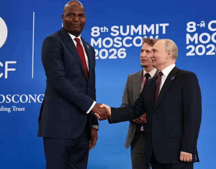 Путін зганьбився через невдале фото