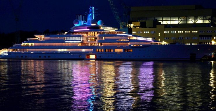 Суперяхта, шехерезада, яхта путина, владимир путин, санкции против россии, война в украине, российские олигархи