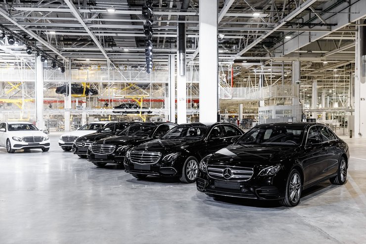завод мерседес в Росії, Завод Mercedes-Benz в Україні, завод мерседес в підмосков'ї, автовиробництво в Росії, Mercedes-Benz в Україні