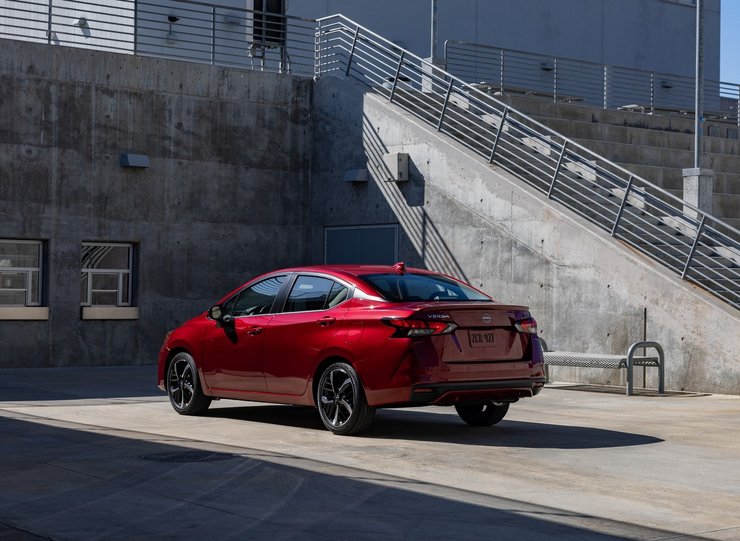 Nissan Versa 2023, Nissan Versa, новый Nissan Versa, седан Nissan Versa, Ниссан Верса, новый Ниссан Верса