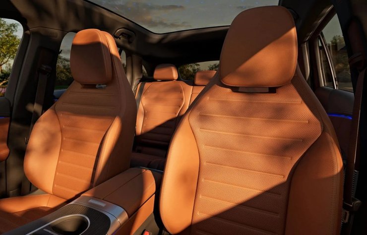 Салон Mercedes GLC