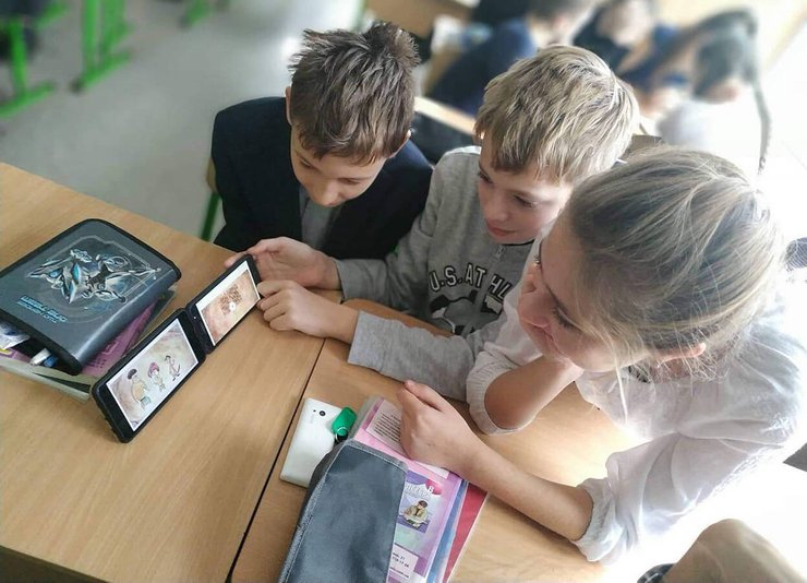 Дети учат математику в Global Innovative Online School