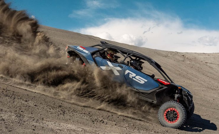 баги Can-Am Maverick, Can-Am Maverick R, Can-Am Maverick