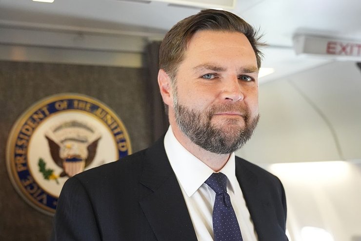 Джей Ди Вэнс