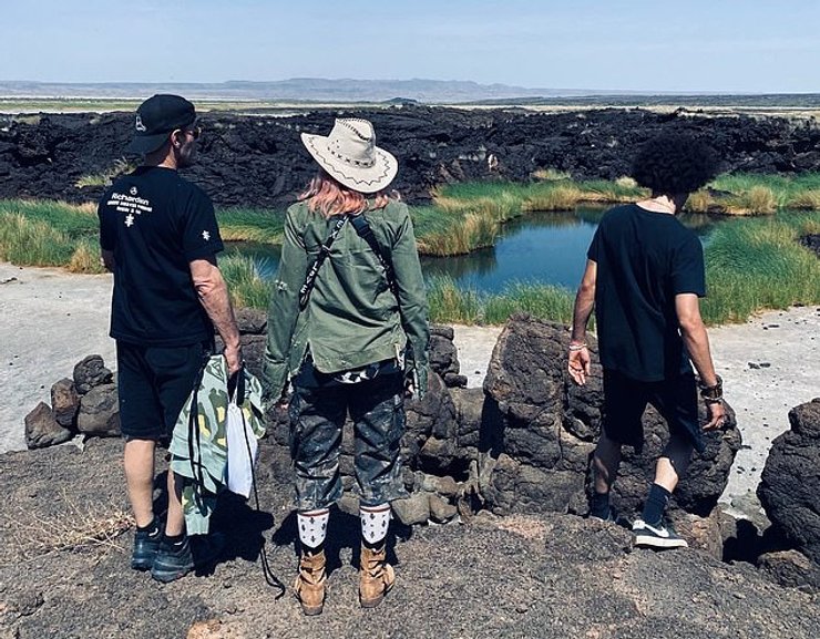 Мадонна с детьми