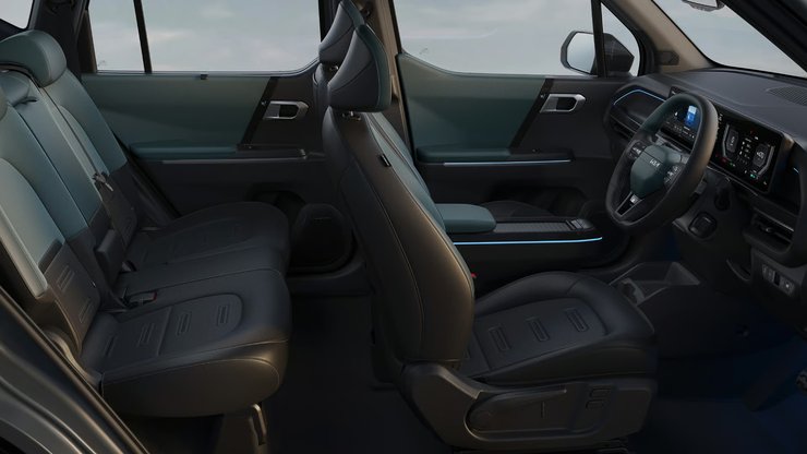 Салон Kia Syros