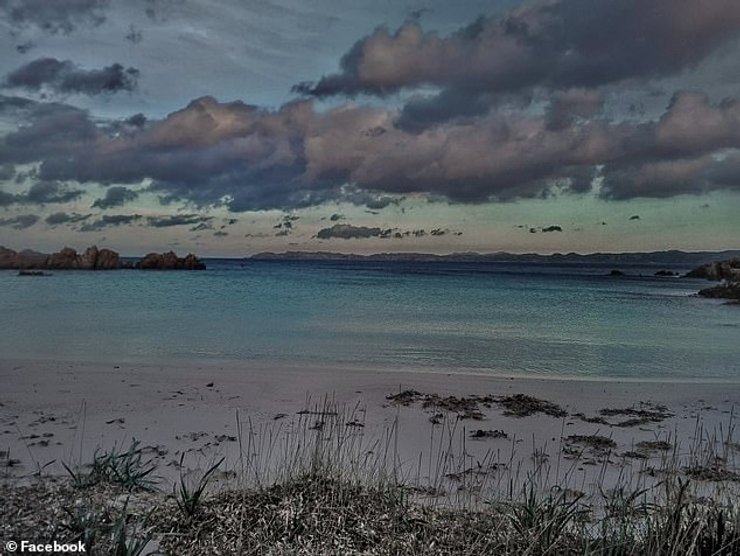 Мауро Боранди, остров, Италия, Национальный парк, Туристы, Робинзон Крузо