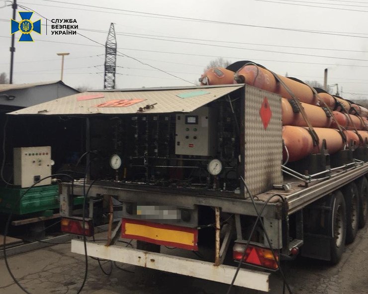 сбу закрыла нелегальные азс