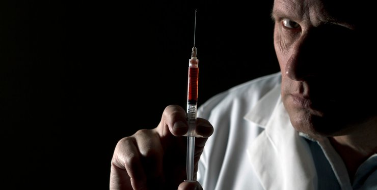 Перед принятием на военную службу призывники сдают ряд анализов