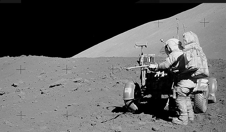 Аполлон 17 Місяць