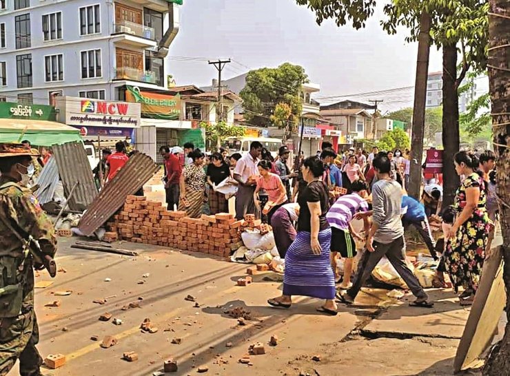 протесты в Мьянме