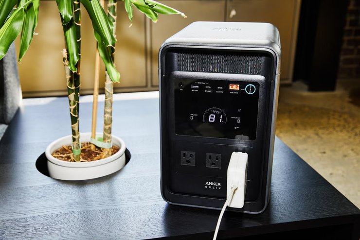 Зарядная станция Anker Solix S2000