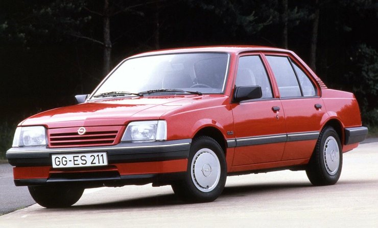 Opel Ascona C