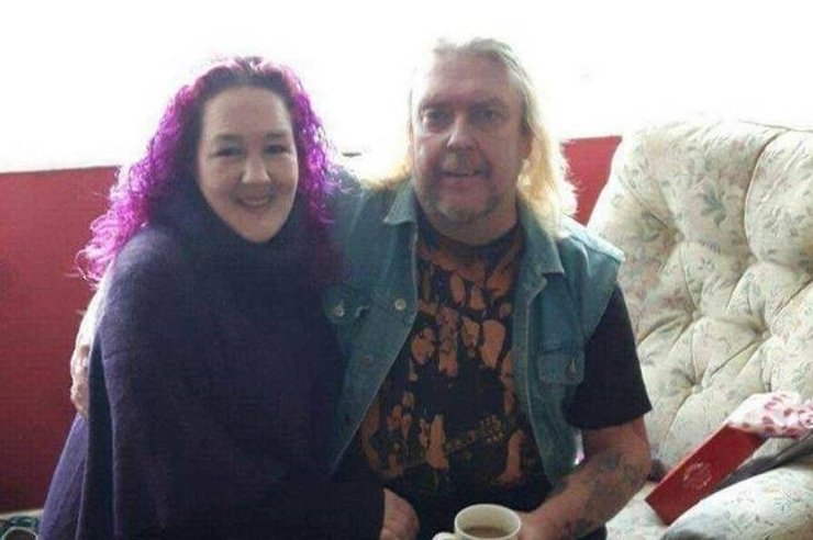 Англия, деньги, кража, супруги, муж, проговорилась во сне, суд, приговор