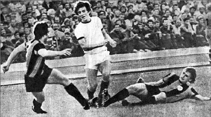 Петр Слободян, Кончина, динамо Киев, Игорь Суркис, Футболист