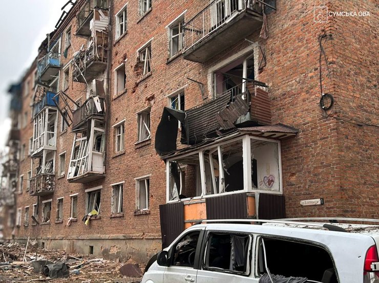 РФ сбросила управляемые авиабомбы на Глуховскую громаду