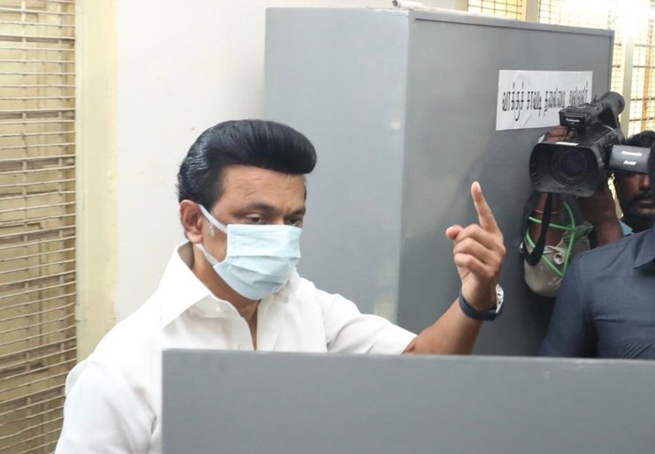 Йосип Сталін, Індія