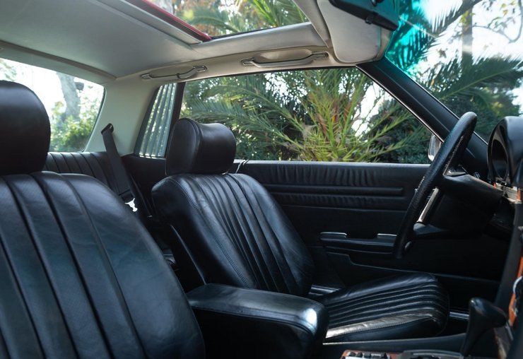 авто Дієго Марадони, авто марадони, мерседес Марадони, Mercedes-Benz 450 SLC, Mercedes 450, Mercedes SL R107