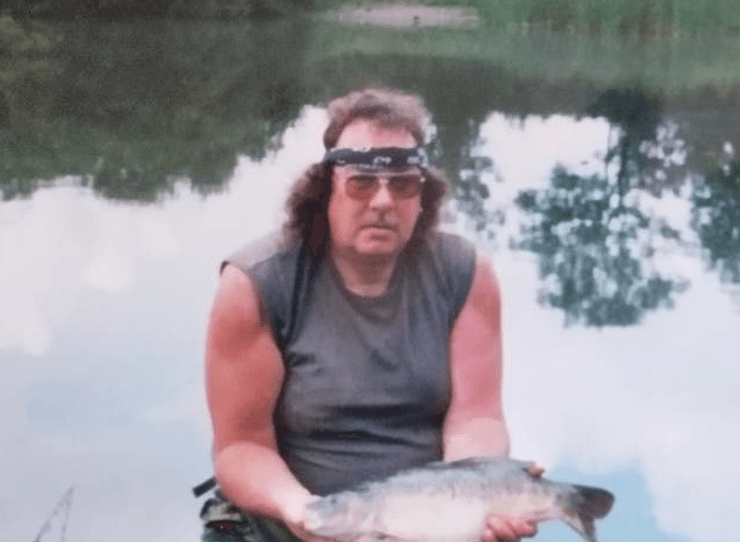 шпоры петуха, нападение петуха