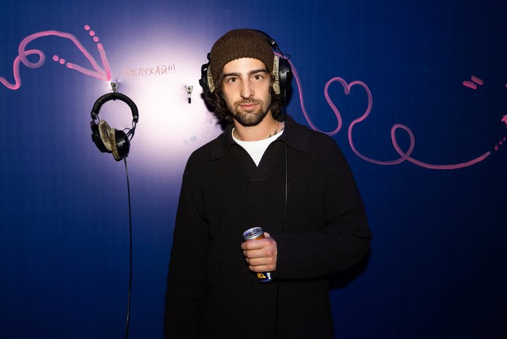 MONATIK, MONATIK персональная выставка, MONATIK картины, MONATIK арт-объекты, MONATIK персональная выставка и гости