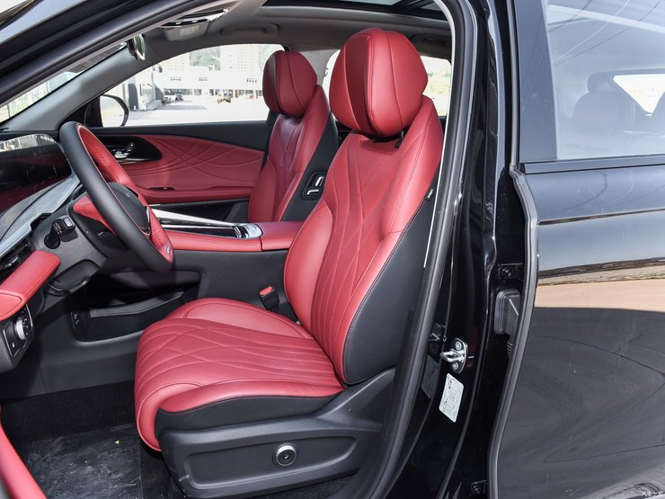 салон Chery Exeed RX, новий Chery Exeed RX, новий Exeed RX, Chery Exeed, кросовер Chery