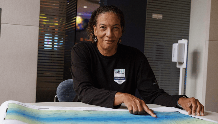 Маріанська западина, пляшка пива, глибина океану, океанічний тиск, скляна пляшка, скляна пляшка