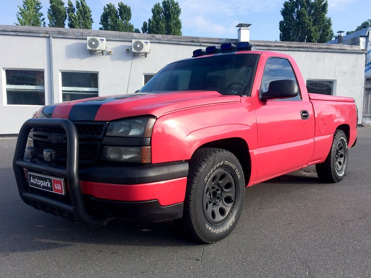 Авто Зеленського, авто з фільму Слуга народу, Chevrolet Silverado, Слуга народу, Володимир Зеленський