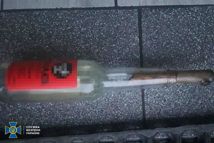 агент ФСБ, підпал, підпал ТЦК, коктейль Молотова