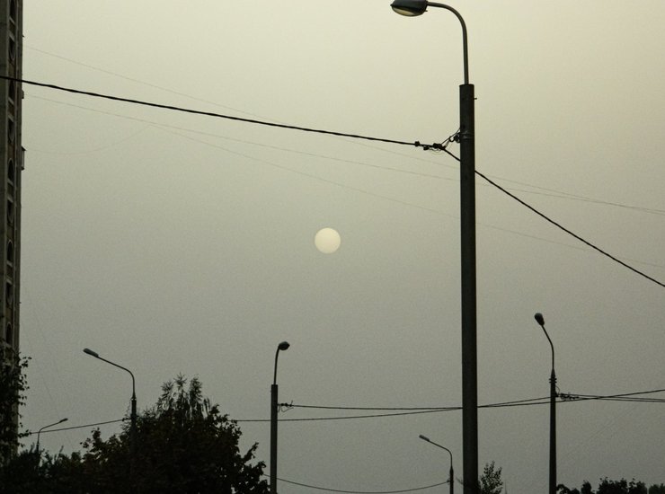 Сонце, колір сонця, біле сонце