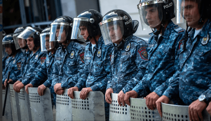 армения Гюмри, город Гюмри протесты в Гюмри, полиция армения, полиция Гюмри