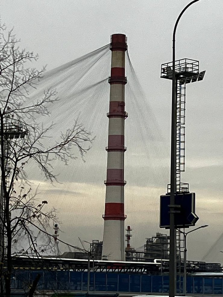 Московський НПЗ накрили антидроними сітками