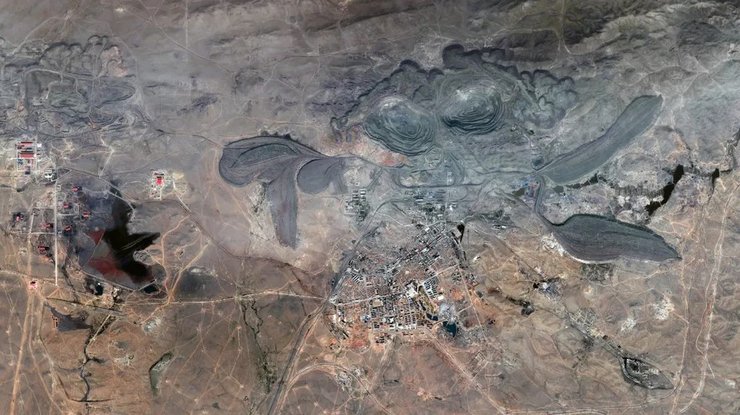 ниобобаотит, ниобий, руда