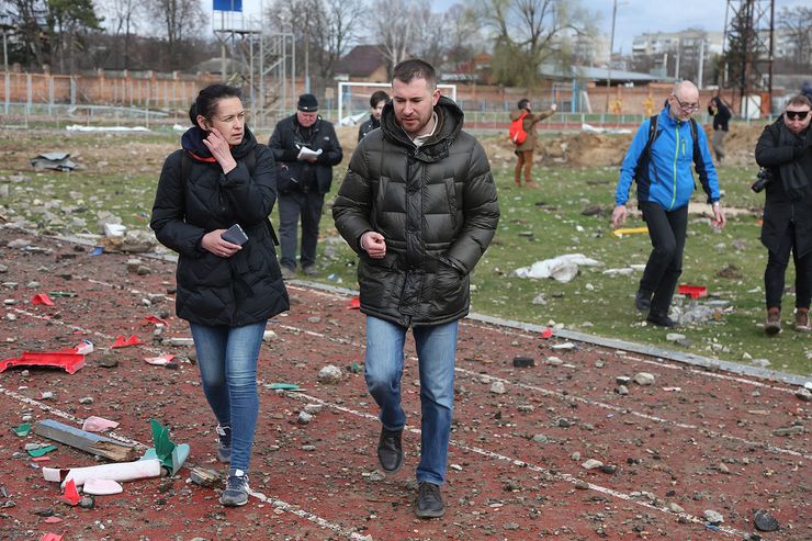 чернигов, обстрелы чернигова, блокада чернигова, волонтеры в чернигове, стадион гагарина чернигов