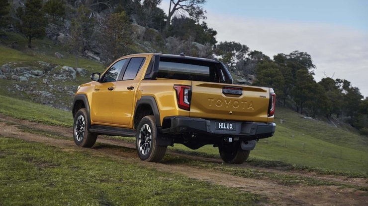 Новий Toyota Hilux