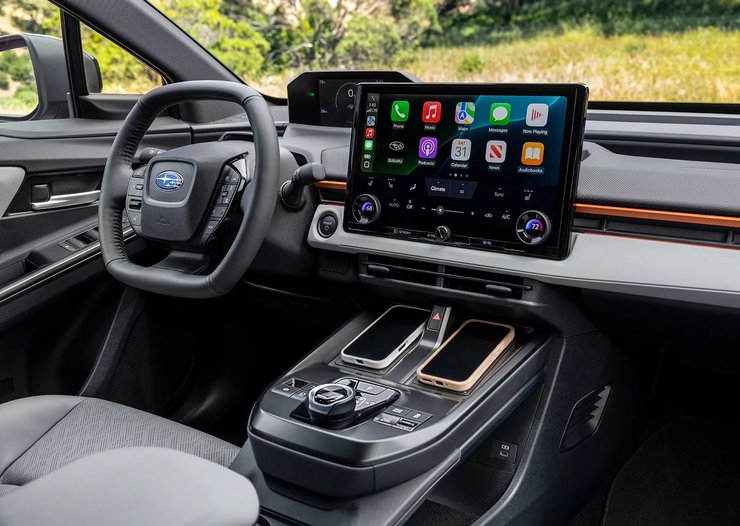 Салон электрокара Subaru Uncharted