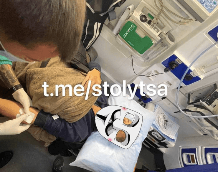 У соцмережах з'явилося фото, на якому, імовірно, відображений водій Шефіра у "швидкій"