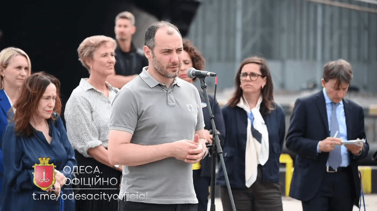 кубраків, міністр інфраструктури