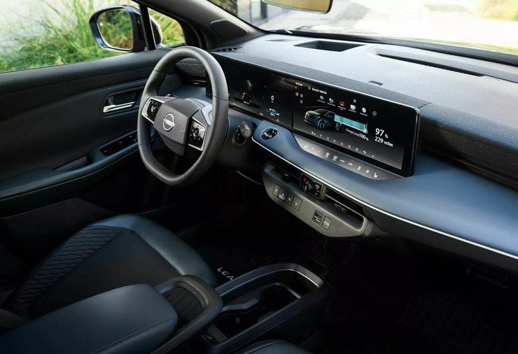 Салон Nissan Leaf 2026