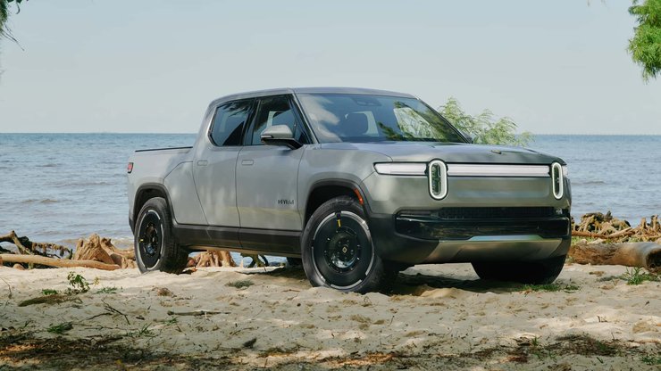Rivian R1S, Rivian 2025