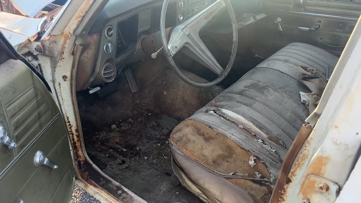 салон Chevrolet Chevelle, Chevrolet Chevelle, седан Chevrolet