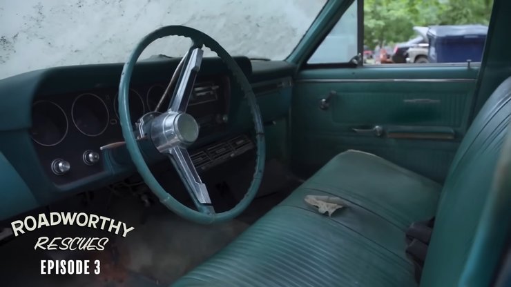 Седан Pontiac Tempest