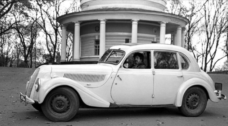 BMW 335, ретро авто, Mercedes 540, Mercedes 770, Tatra T87, Horch 853