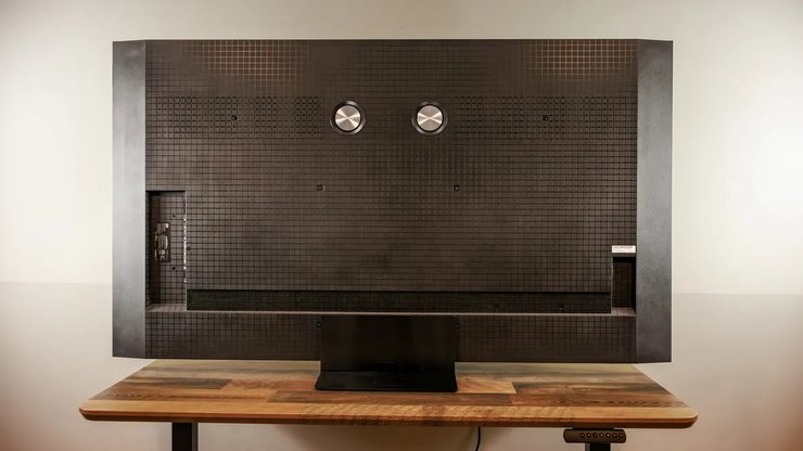 Задняя панель телевизора TCL QM8L