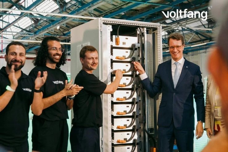 сонячний акумулятор Voltfang