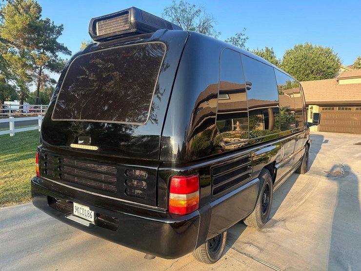 Mauck MSV 1120S 1996, Mauck MSV 1120S Elite,  Канье Уэст