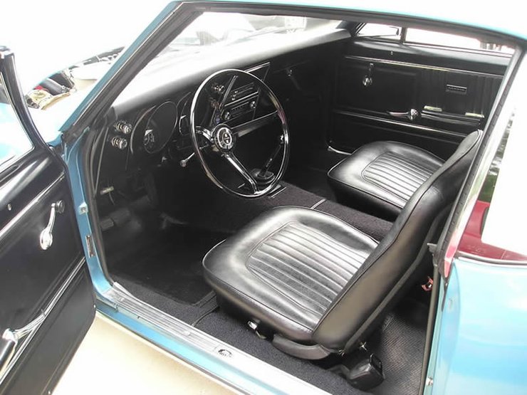 Салон Chevrolet Camaro Z28
