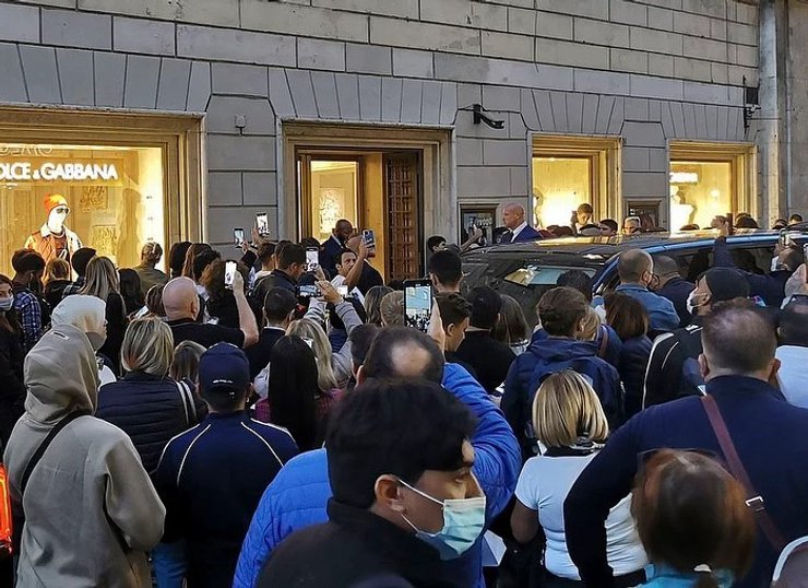 конор макгрегор, ди девлин, рим, скандал, драка, сломал нос