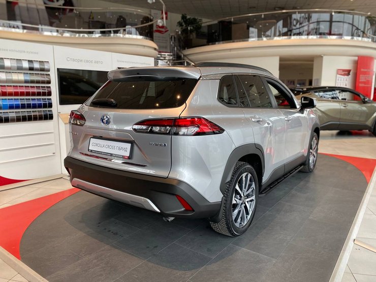 Toyota Corolla Cross, нова Toyota Corolla Cross, кросовер Toyota Corolla, кросовер Toyota, гібрид Toyota