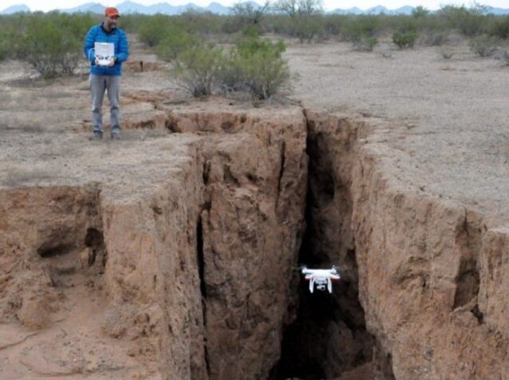 аризона тріщина в землі