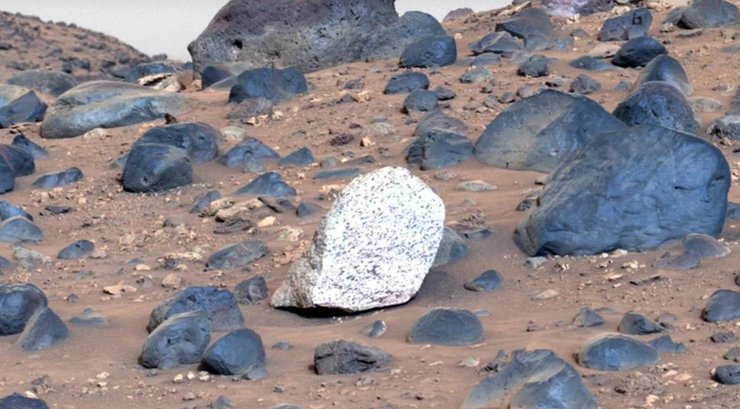 Perseverance, камінь, марс, марс, дослідження марса, загадкові об'єкти на марсі, NASA марс, марсохід Curiosity